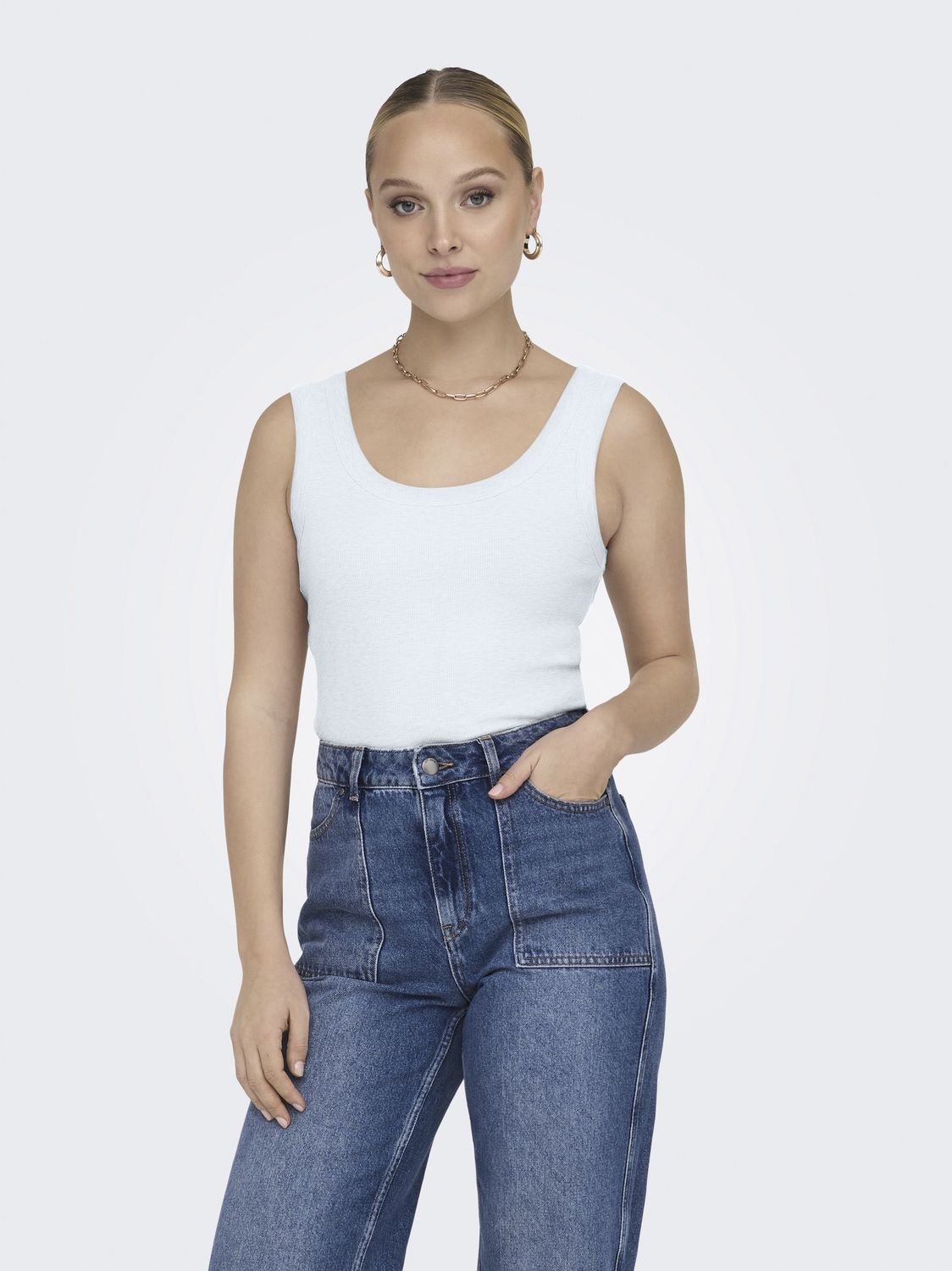 Only Camisole courte blanche bretelles larges 15315571