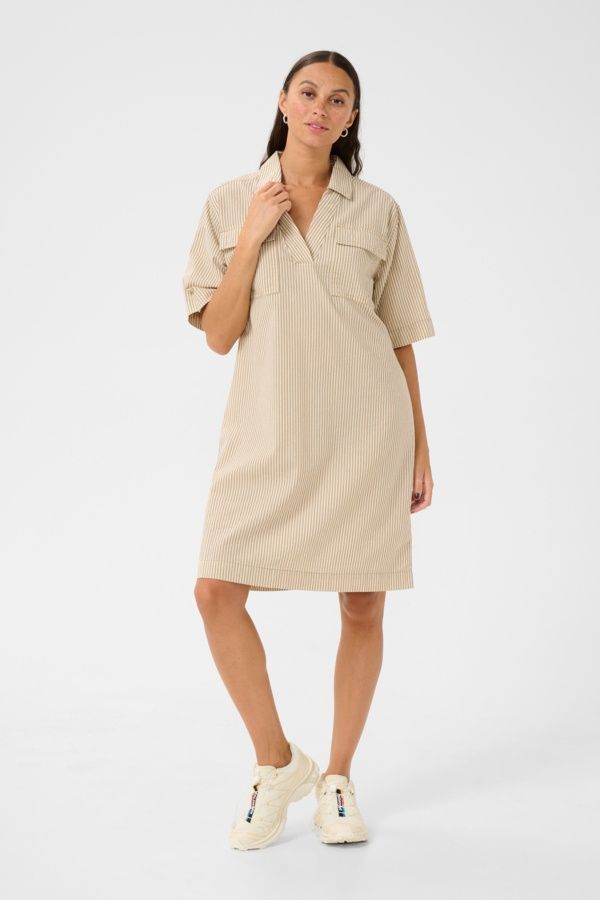 Kaffe Robe manches courtes col V rayures Chincilla/White 10510107