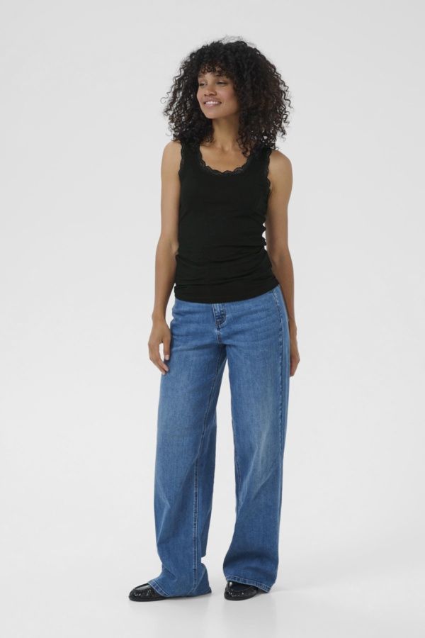Kaffe Camisole noir rib avec col dentelle 10510143