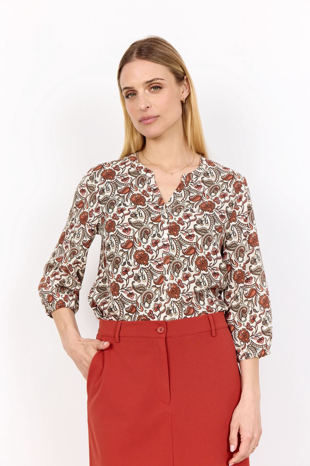 Soya Concept Blouse motif floral Mineral Red combi 41323