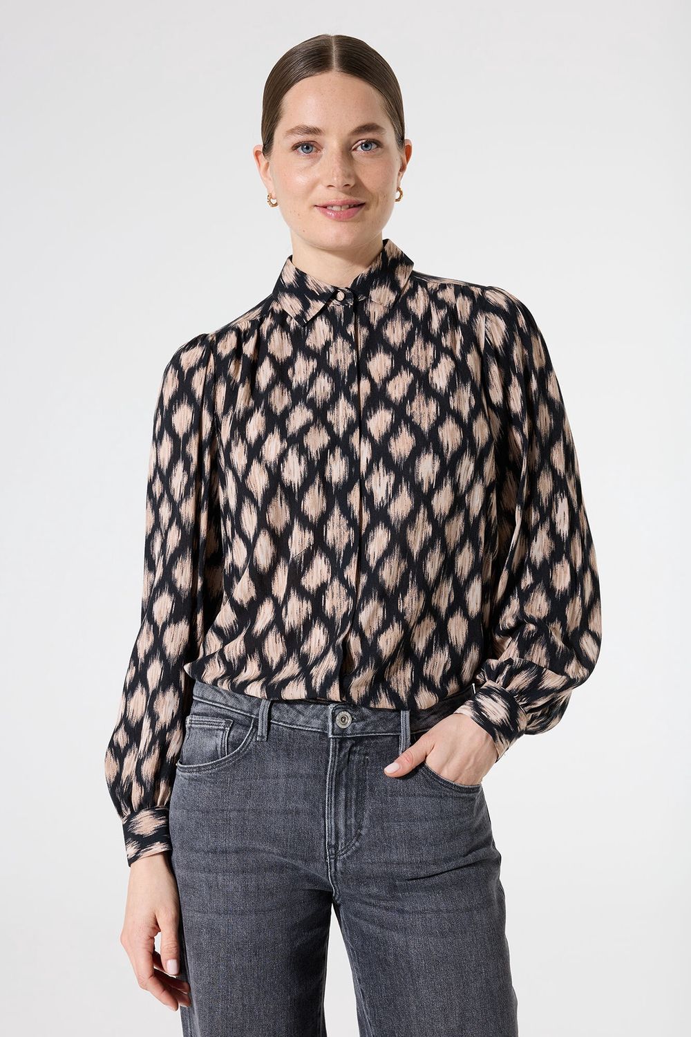 Garcia Chemise noire manches longues imprimé I50233