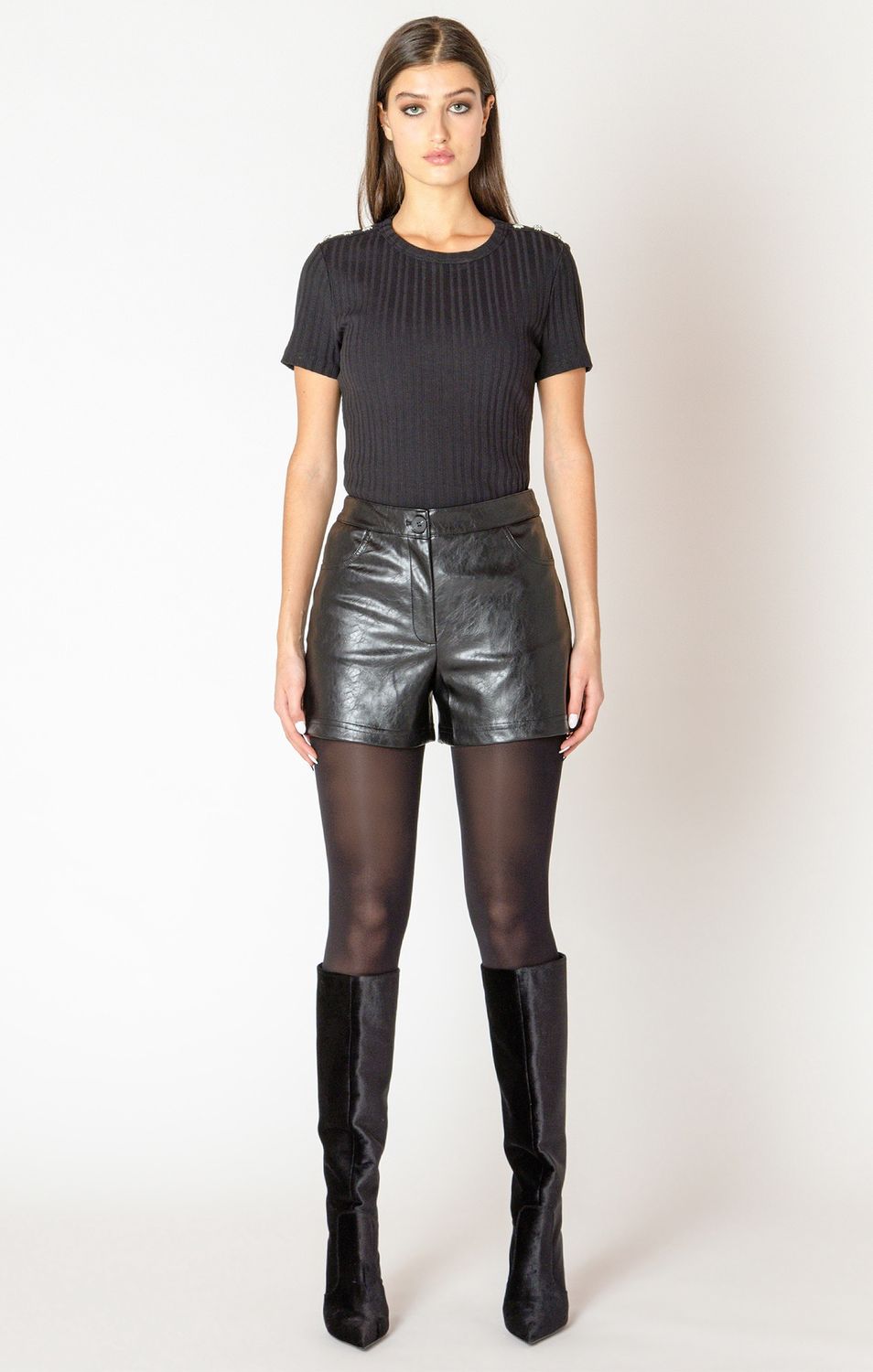 Black Tape Short faux cuir noir 2622213