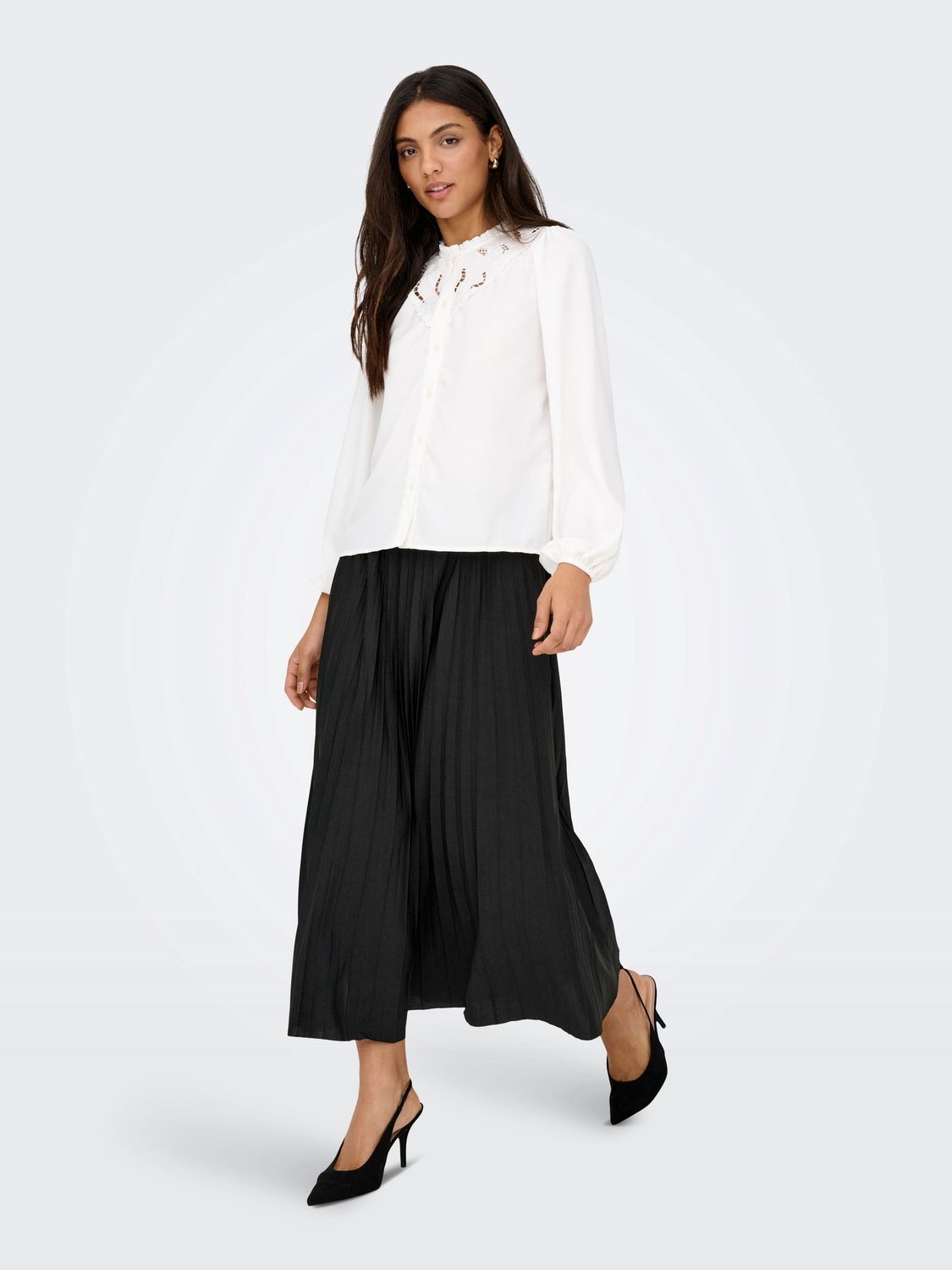 JDY Jupe midi plissée taille élastique noire 15375419