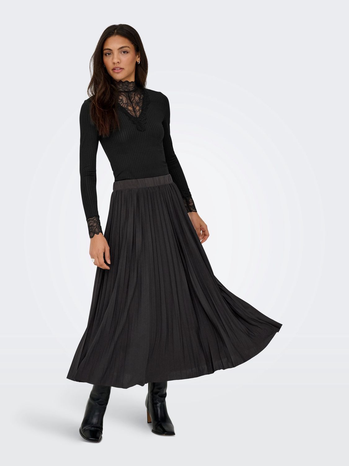 JDY Jupe midi plissée taille élastique brun chocolat 15375419