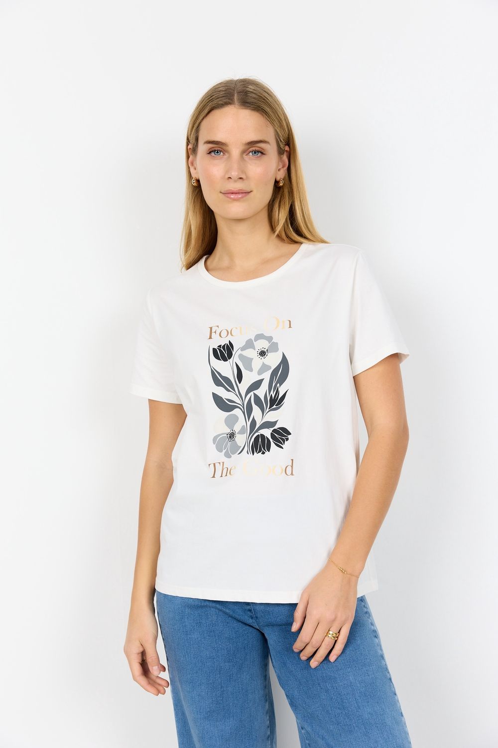 Soya Concept T-Shirt manches courtes col rond image floral noir 27459