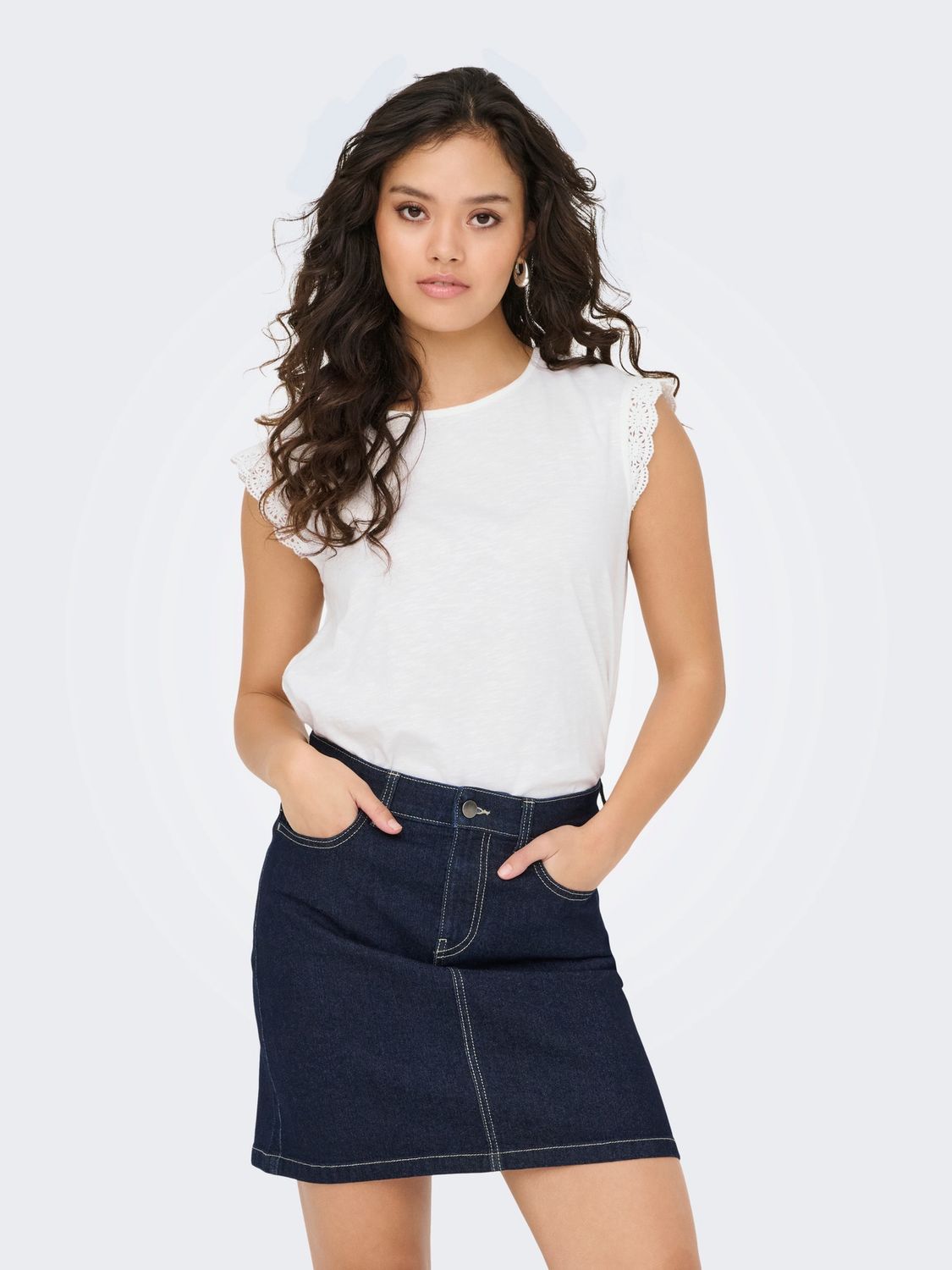 JDY Haut col rond manches broderie offwhite 15318217