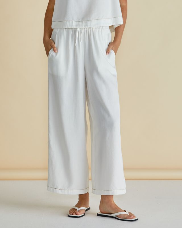 Betty Basic Pantalon blanc Copacabana taille élastique longueur 32 BB-8483
