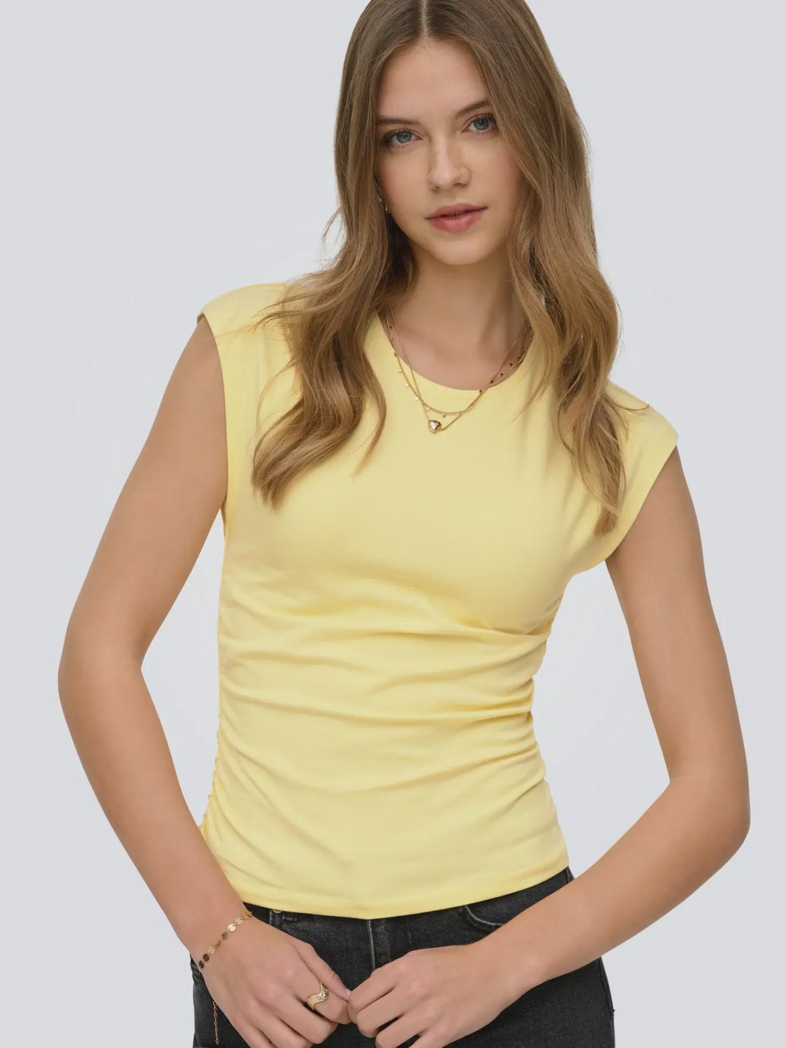 Only Camisole jaune à fronce de chaque côté 15367938