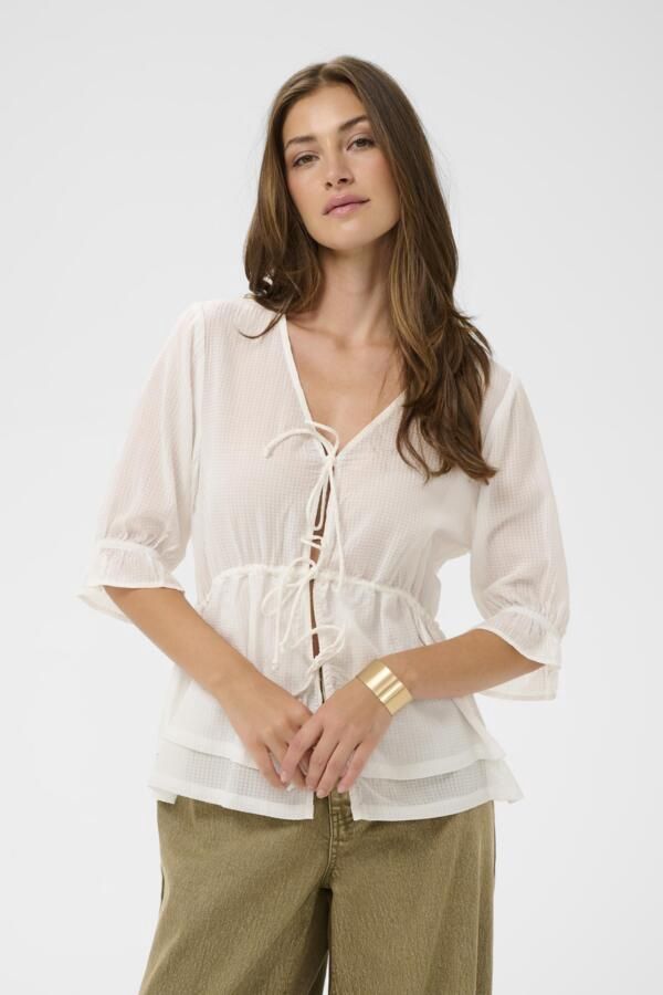 Cream Blouse Whisper White ouverture avant et attache avec petit cordon 10614784
