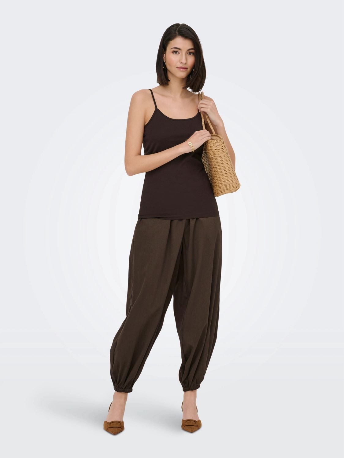 JDY Camisole fines bretelles ajustables Chocolat 15148401