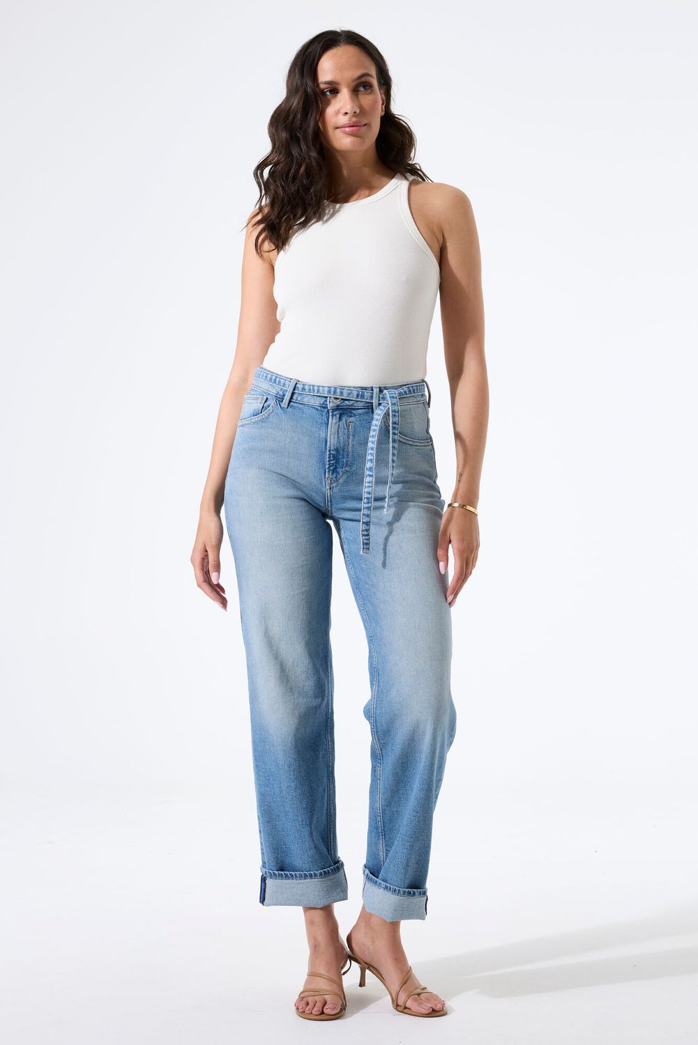 Garcia Jeans Celia longueur 30 jambes droites avec ceinture bleu pâle  251-30