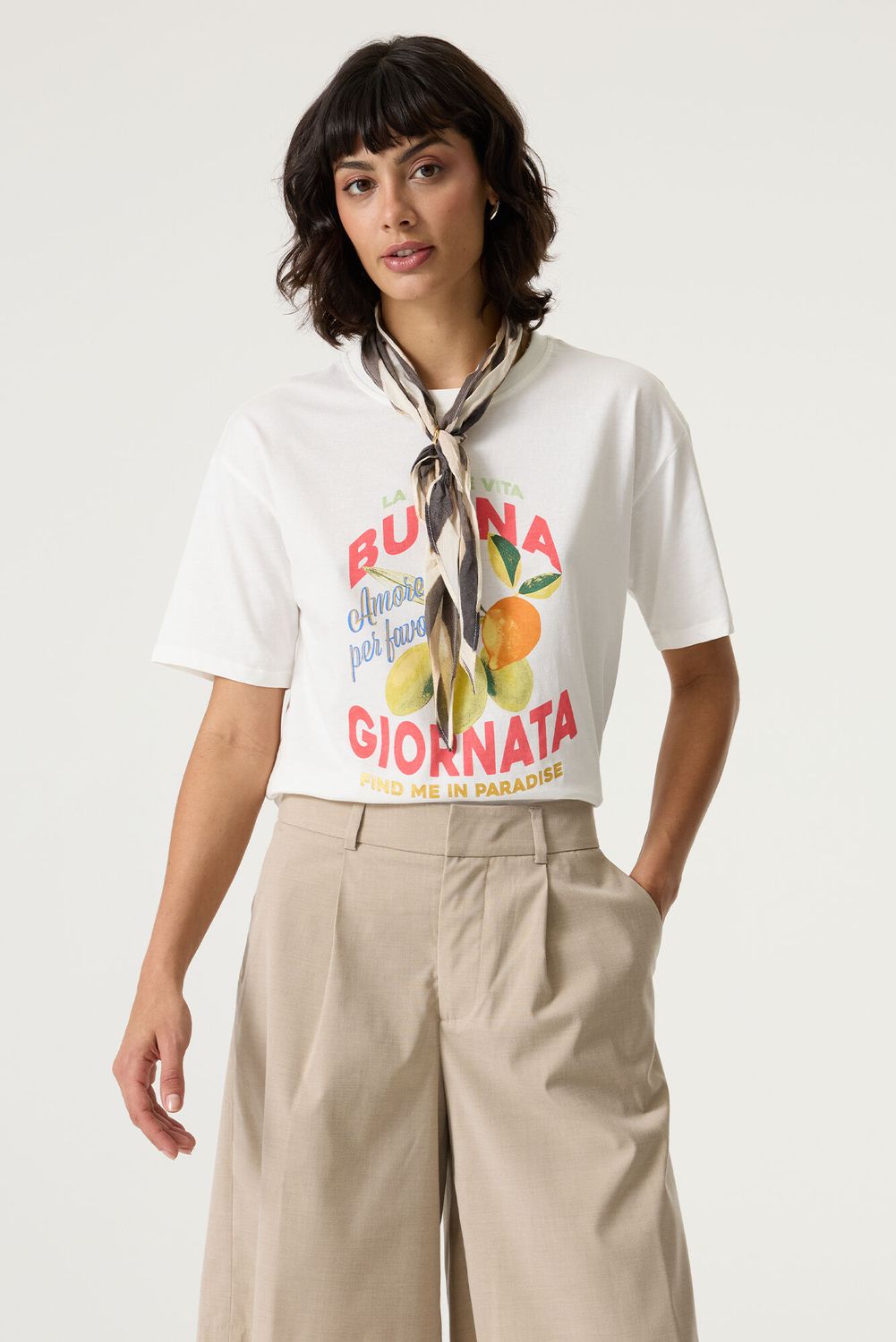 Garcia T-Shirt offwhite manches courtes col rond imprimé fruits  Q260005