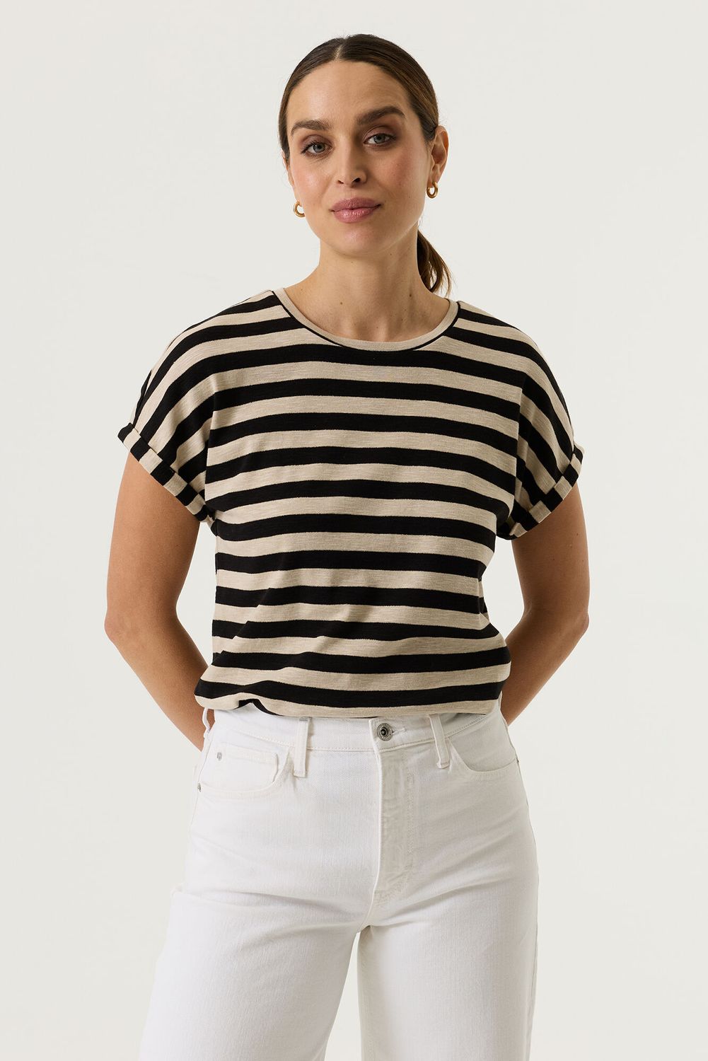 Garcia T-Shirt manches courtes col rond rayures noir et beige  Q260016