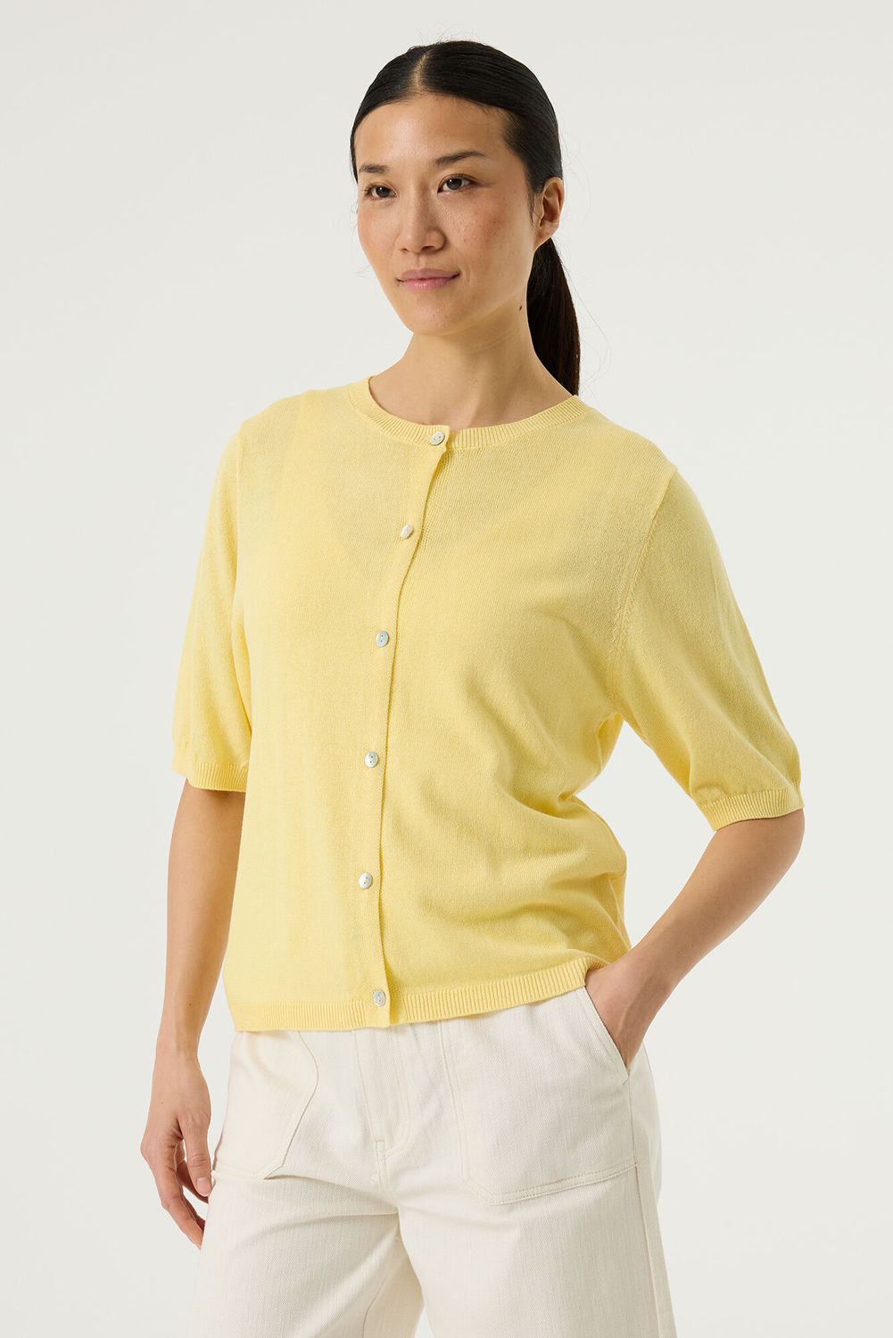 Garcia Cardigan jaune citron tricot léger manches courtes boutonné avant Q260051