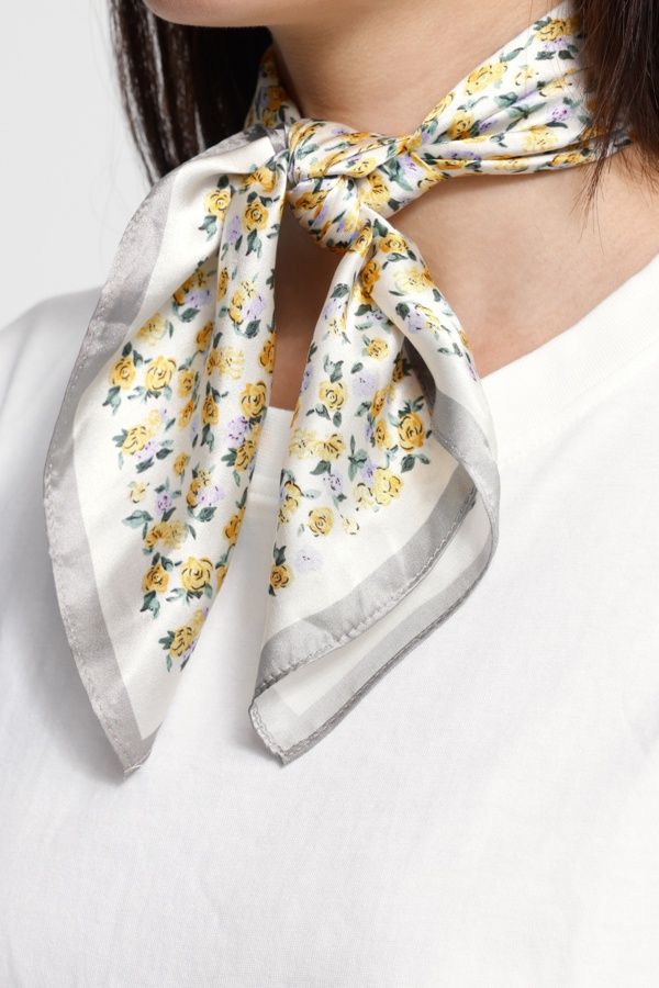 Ichi Foulard fleuri jaune et bleu 20126131