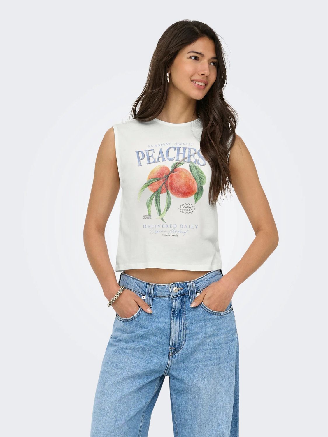 Only Camisole courte offwhite imprimé pêches 15375970