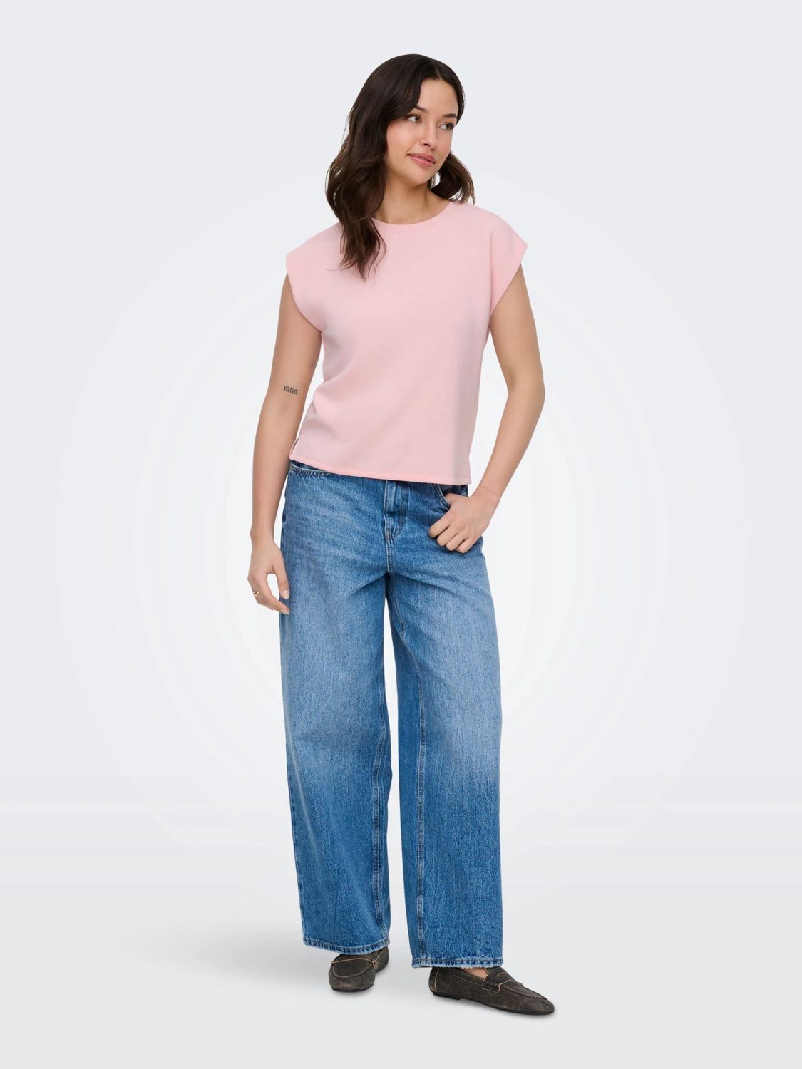 Only T-Shirt boxy sans manches modal rose 15376065