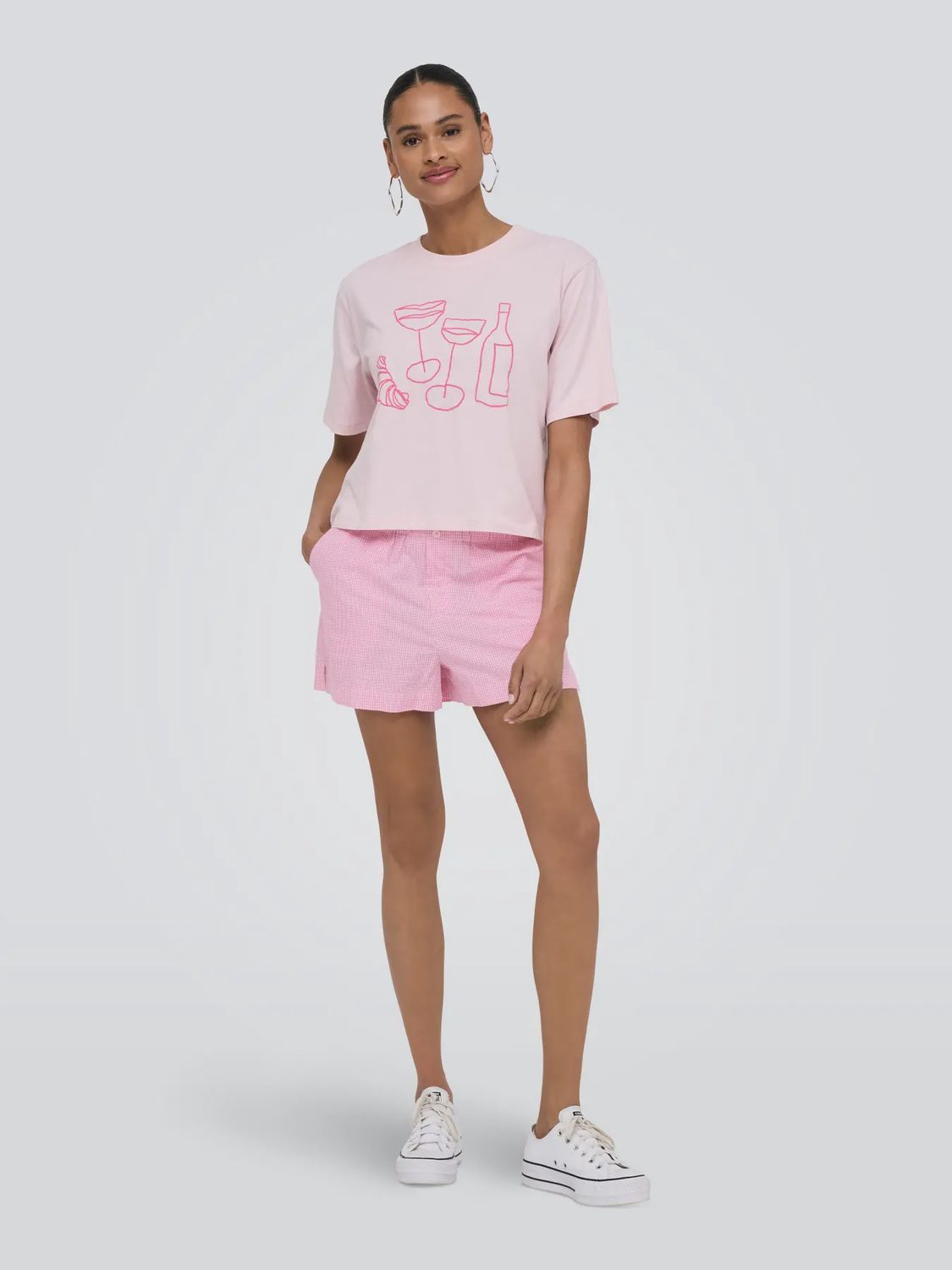 ONLY Short rose et offwhite à carreaux sur taille élastique 15347795