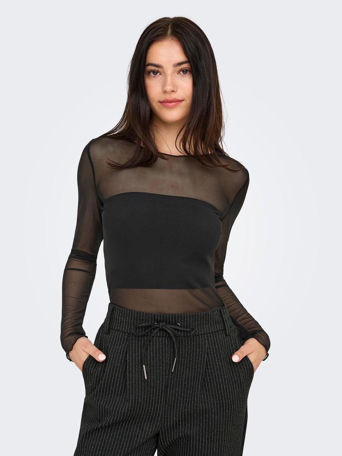 JDY Mèche uni noir en transparence manches longues 15356004