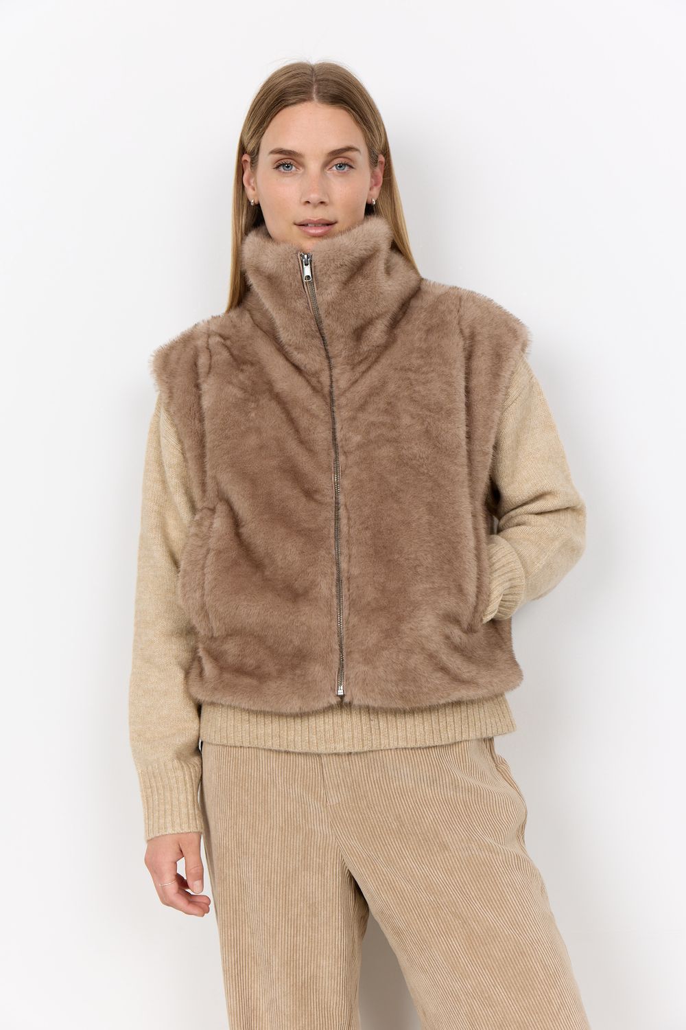 Soya Concept Veste sans manche en poil couleur chameau 41933
