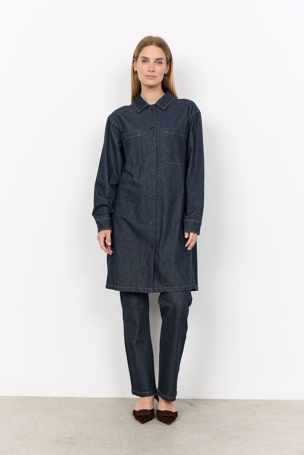 Robe en jeans bleu foncé manches longues et coupe droite 41962