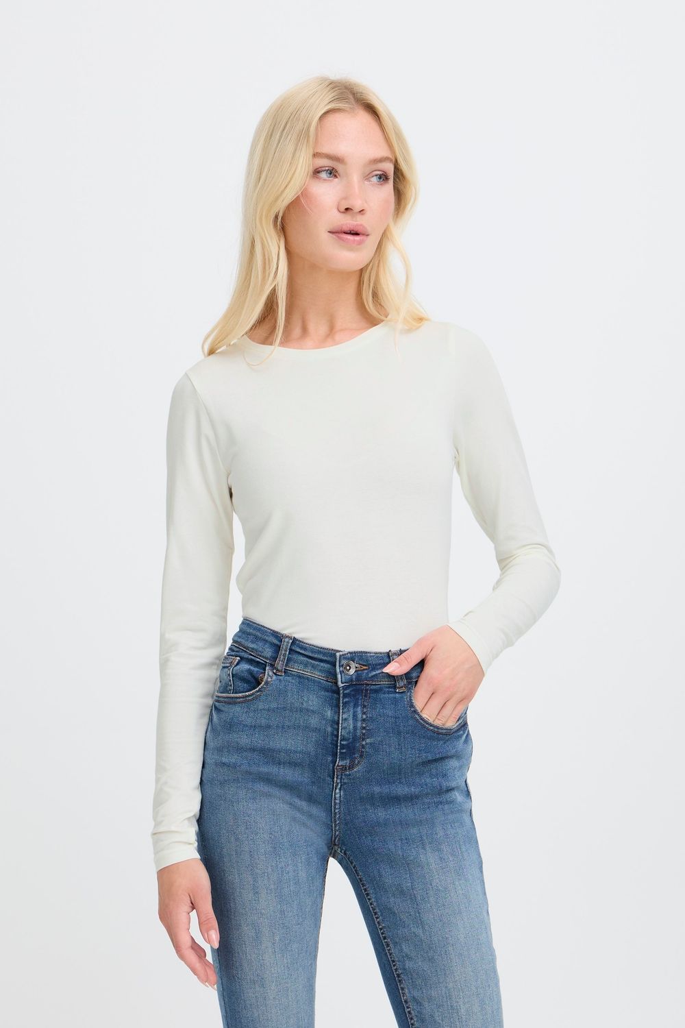 B.Young Chandail manches longues de base offwhite col rond 20807594