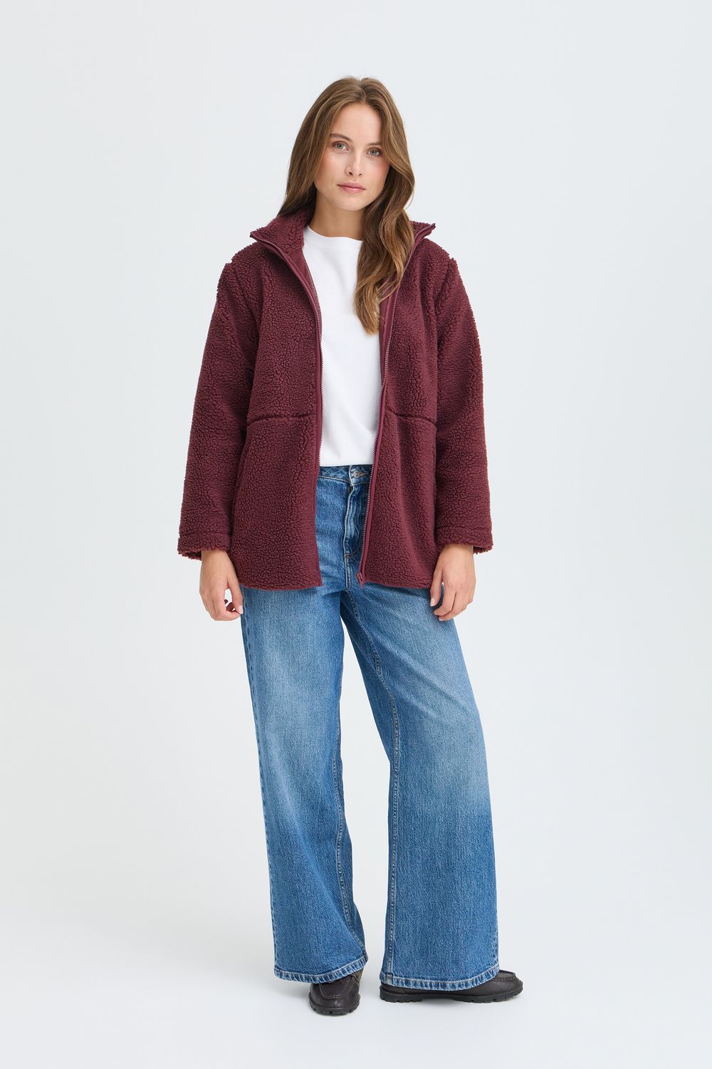 B.Young Veste bordeaux en teddy col montant et poches 20819202