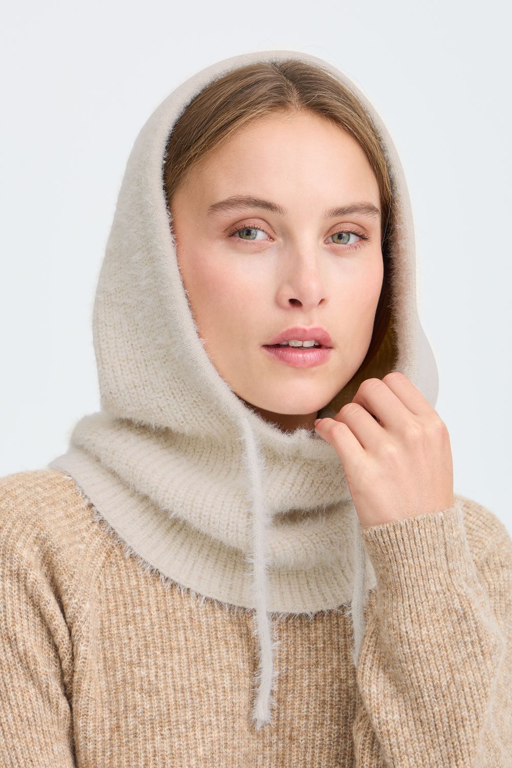 B.Young Capuche offwhite 20818364