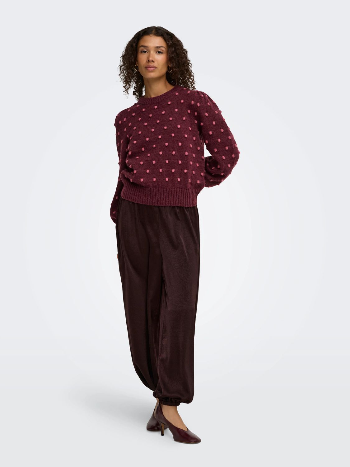 JDY Pull tricot à motif pois manches longues fronces à l'épaule bourgogne 15304813