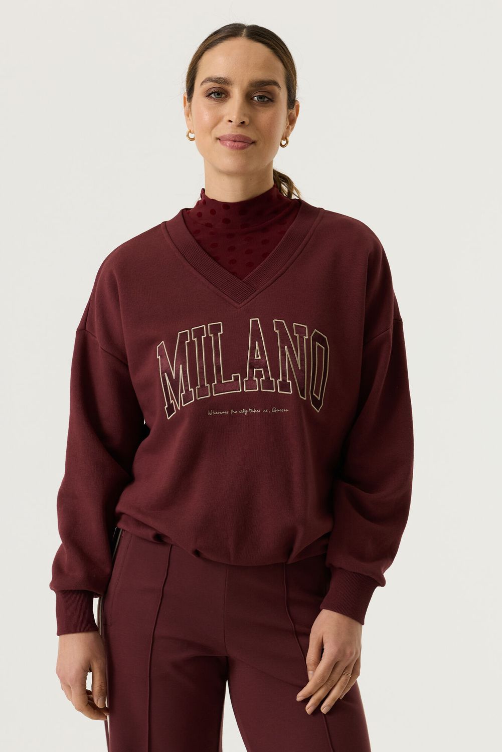 Garcia V-neck manches longues merlot écriture Milano V260260