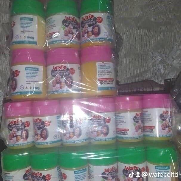 Wafe Petroleum jelly