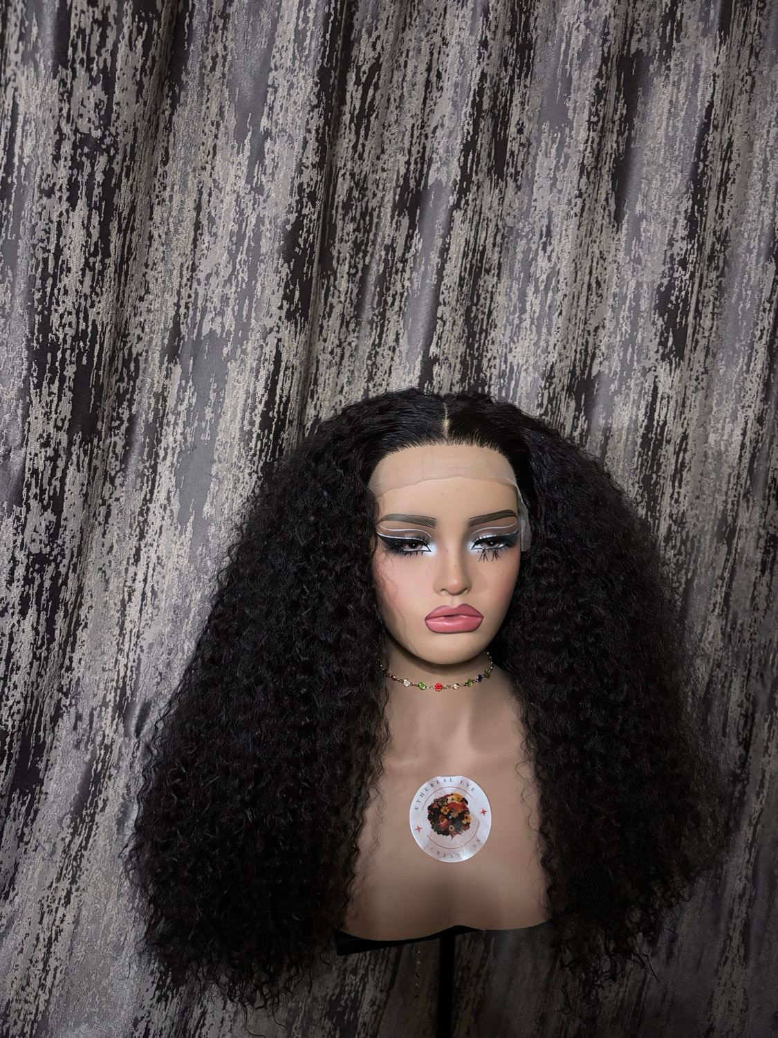 Glueless Georgina