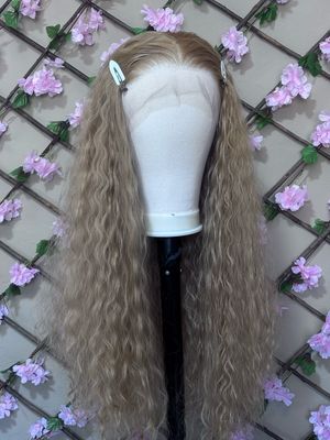 Honey Blond Island Gyel