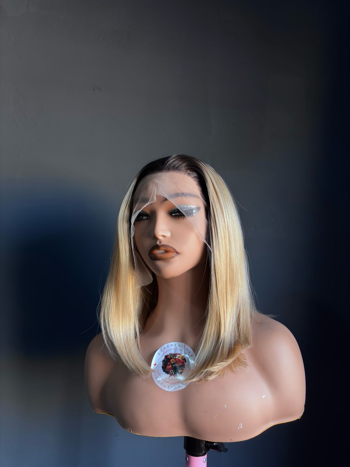 Blondiana Bob