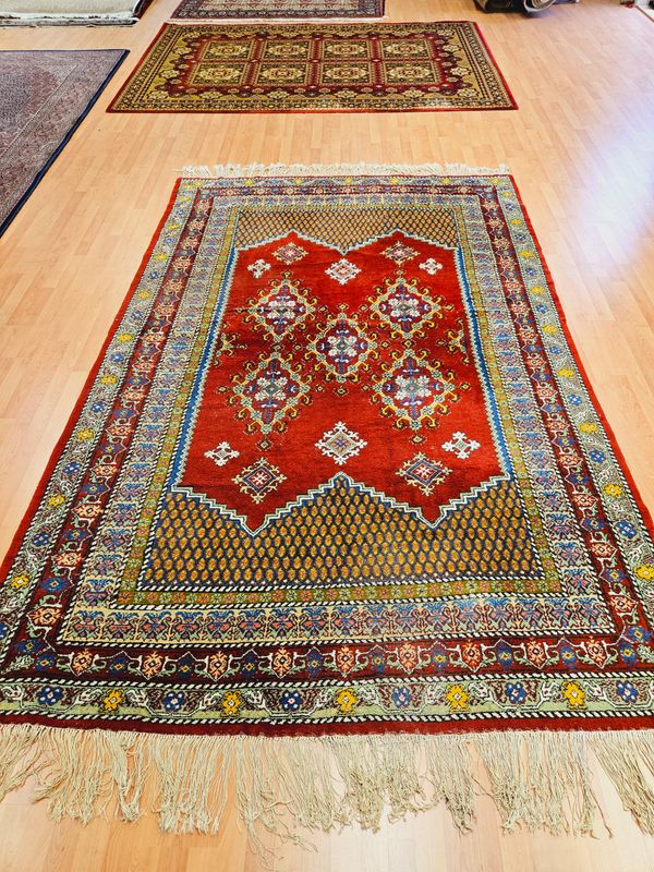 Handgeknoopt Tapijt uit Tunesië