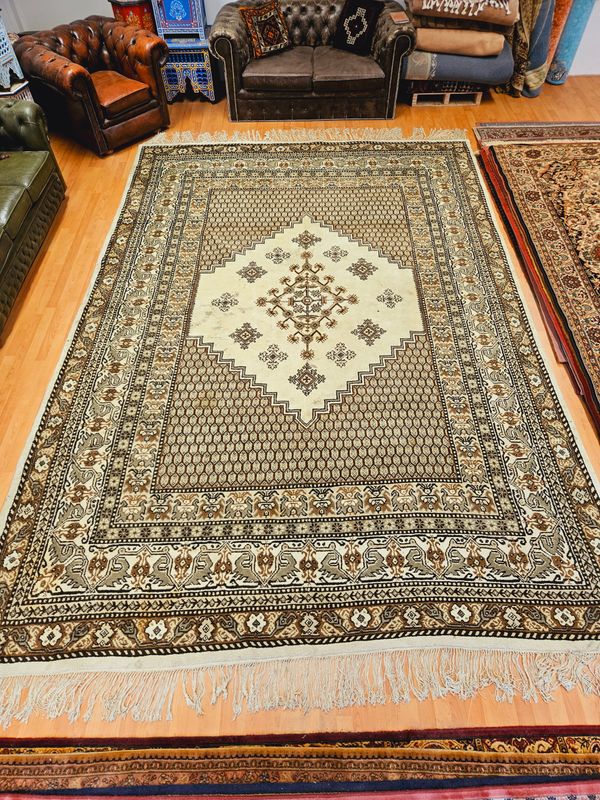 Handgeknoopt Tapijt uit Tunesië