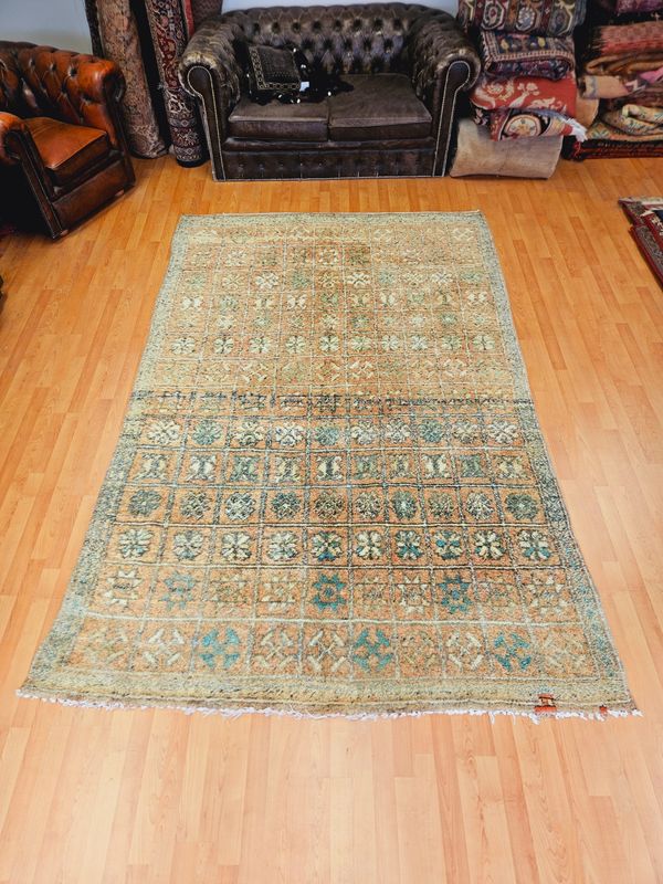 Handgeknoopt Berber Tapijt