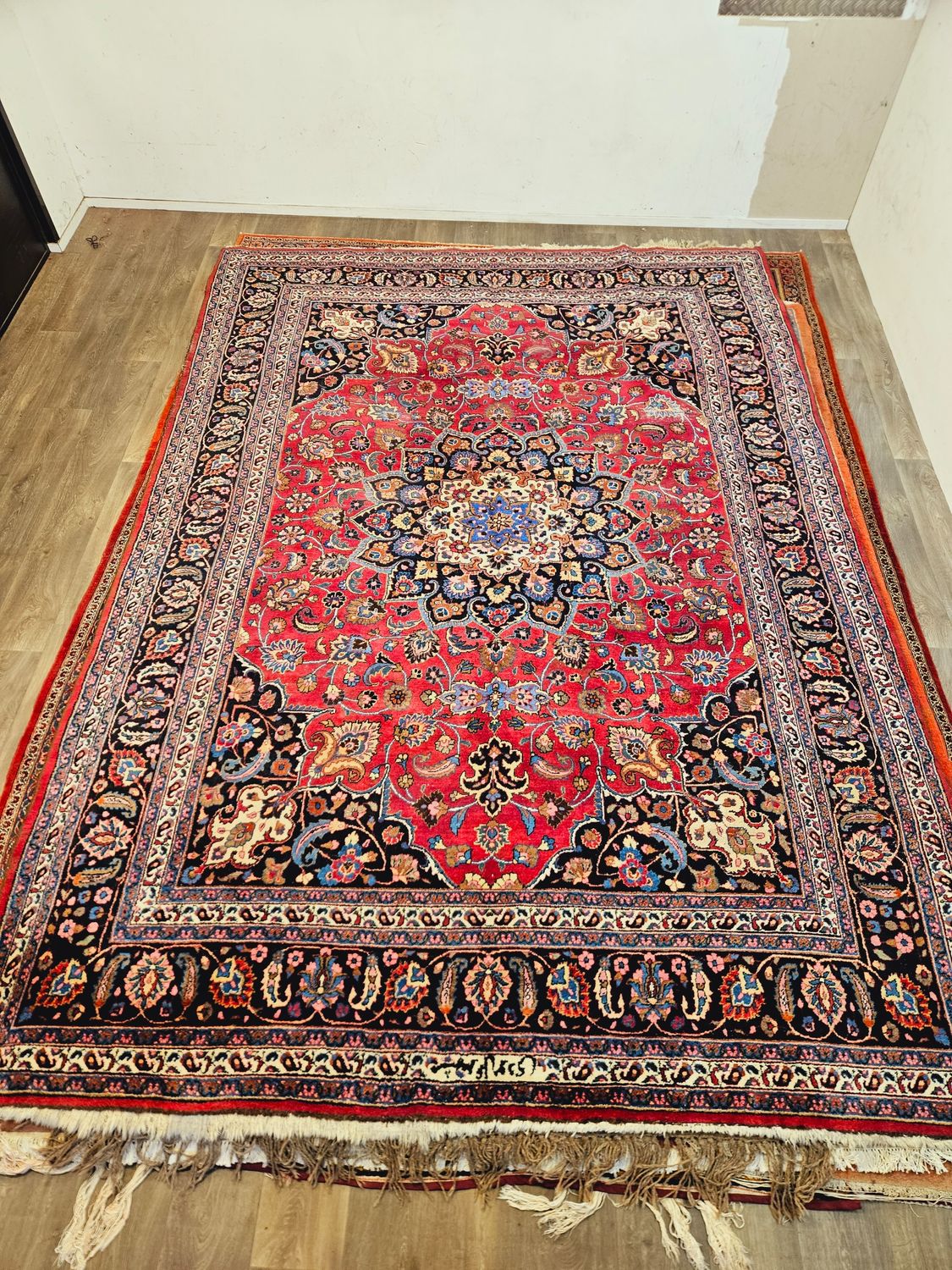 Perzisch Handgeknoopt Meshed Tapijt