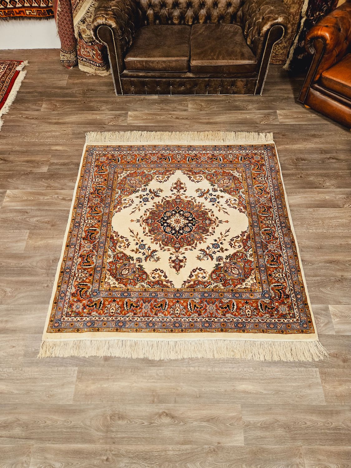 Perzisch Handgeknoopt Tapijt