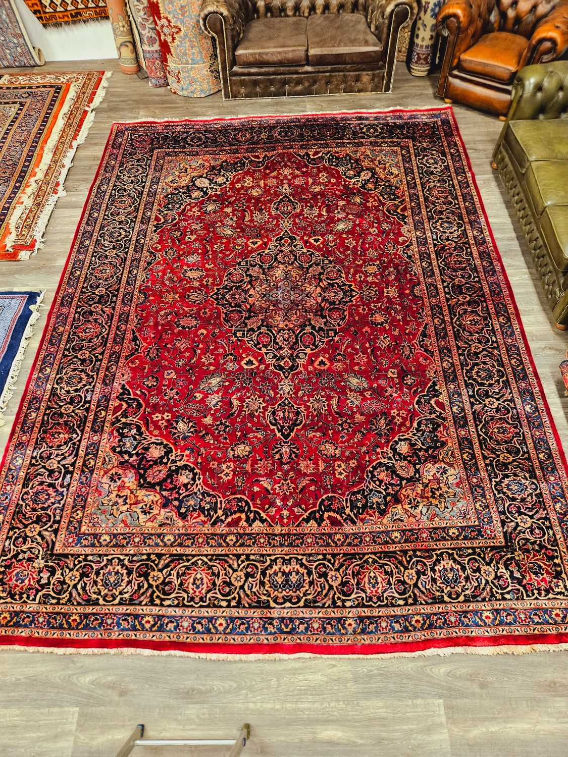 Perzisch Handgeknoopt Meshed Tapijt