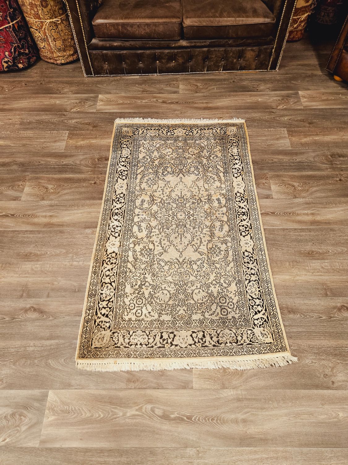 Perzisch Handgeknoopt Tapijt