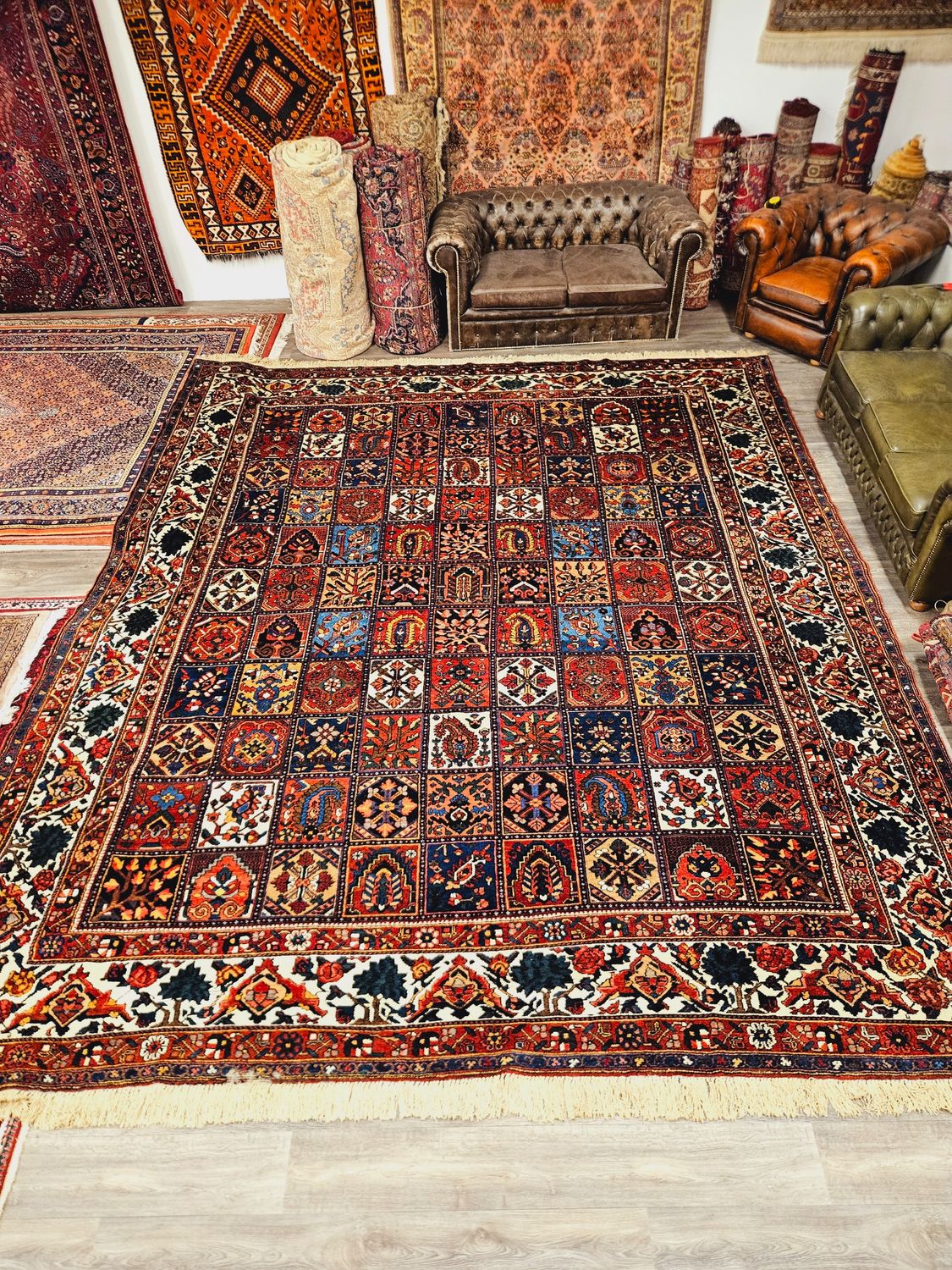 Perzisch Handgeknoopt Bakhtiar Tapijt