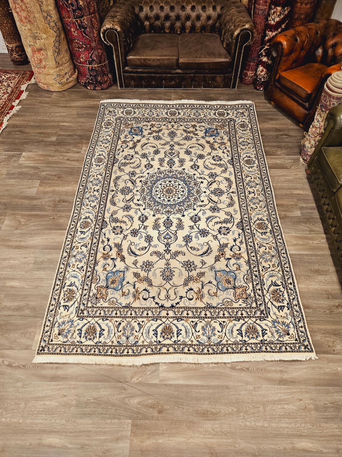 Perzisch Handgeknoopt Nain Tapijt