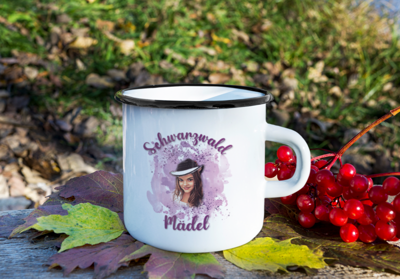 Emaille Becher Schwarzwald Maidle Rosa Emaille Becher Schwarzwald Maidle Rosa