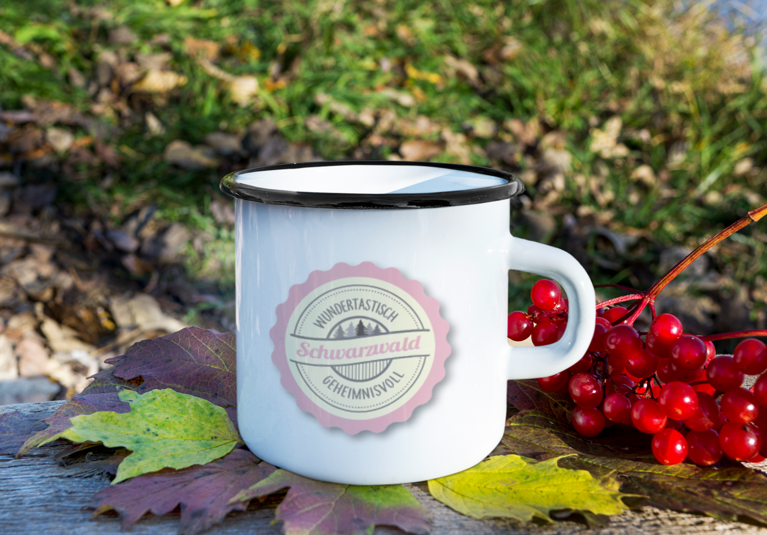 Emaille Becher Schwarzwald Button Rosa