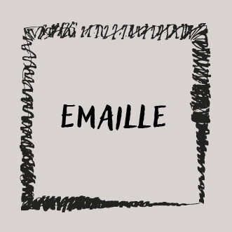 Emailletassen