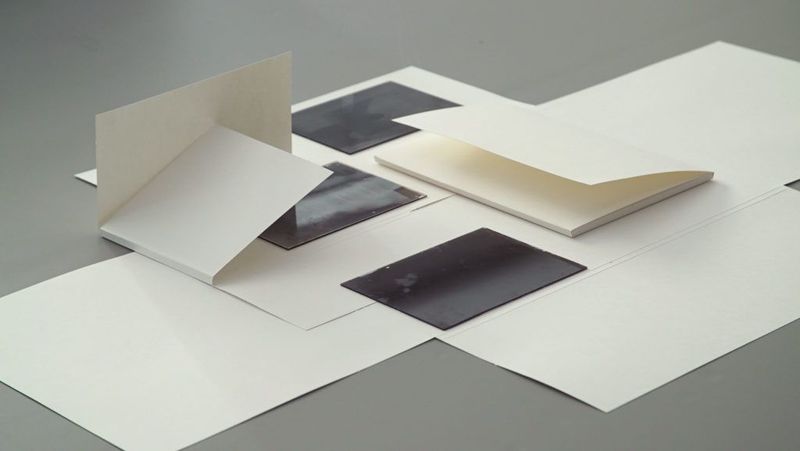 Pochettes papier permanent à 4 rabats - Contenance : format 7 x 7.5