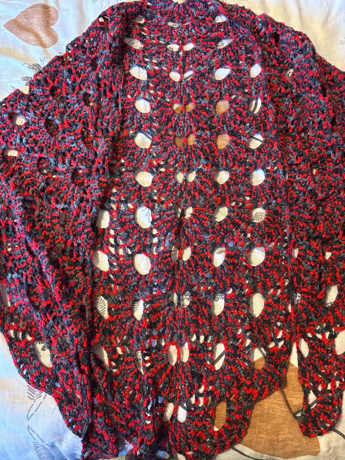 Châle long rouge et noir