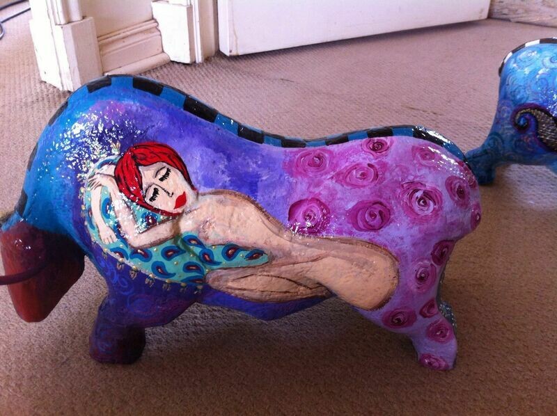 Toro ziña pintado a mano