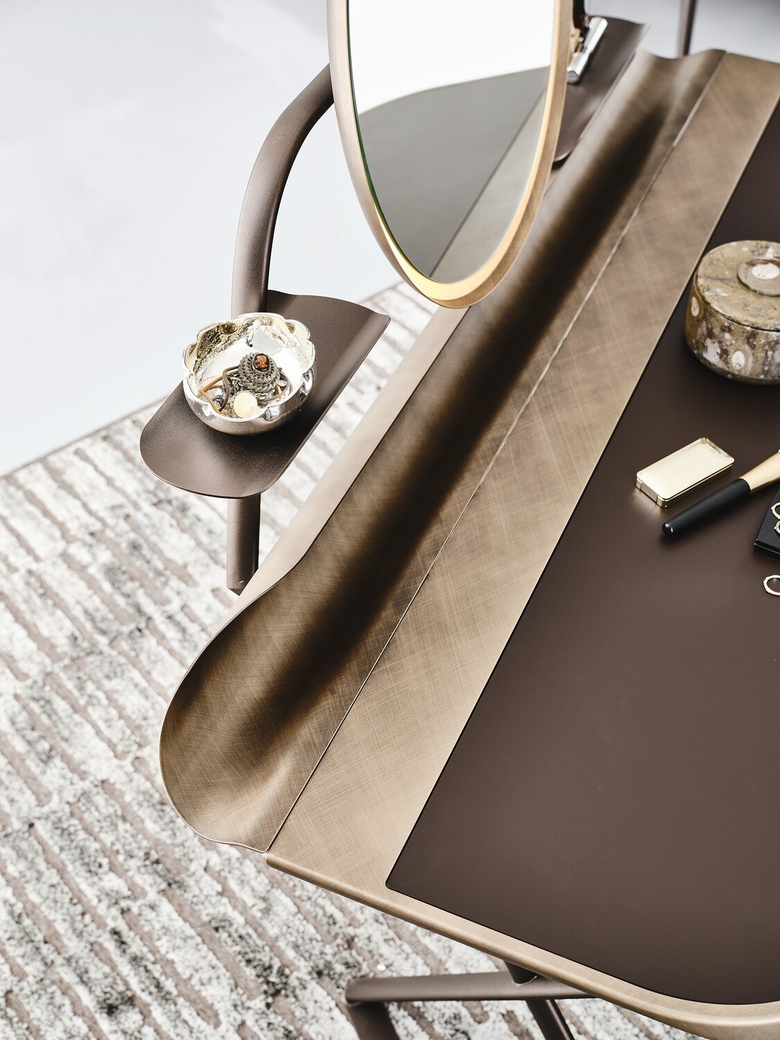 COCOON TROUSSE Leather